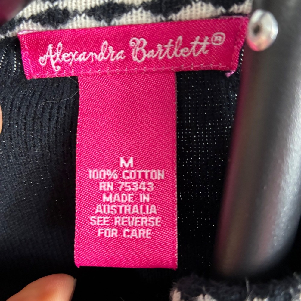 Alexandra Bartlett Black Cotton Cardigan Diamond Trim Button Front Sweater M - Picture 3 of 6